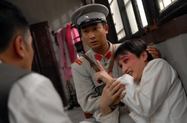 家仇剧情介绍(1-20全集)_电视剧_电视猫