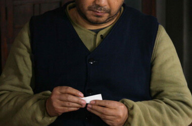 小姨多鹤第28-30集剧情介绍_电视猫