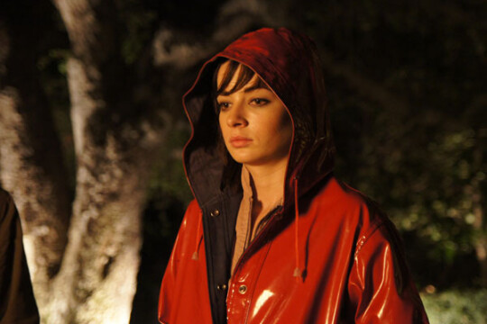 在魔鬼门前剧照