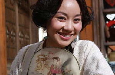 佟湘玉是谁演的,佟湘玉扮演者,武林外传佟湘玉