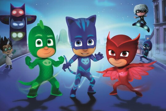 《睡衣小英雄》