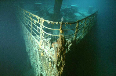 深渊幽灵(电影)