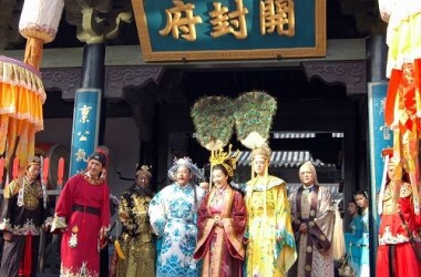 新包青天之铡美案剧情介绍(1-14全集)