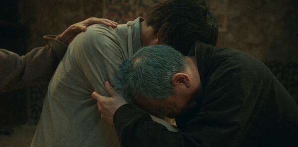 生萬(wàn)物第33集劇照