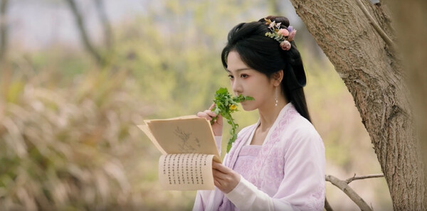 照鏡辭第11集劇照