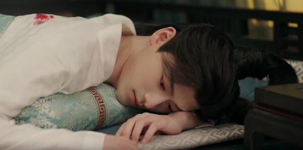 照鏡辭第11集劇照