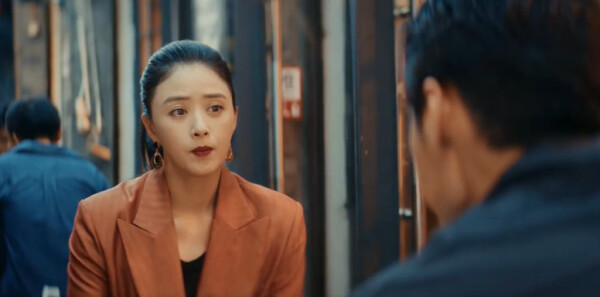 �����ߵľ����4������