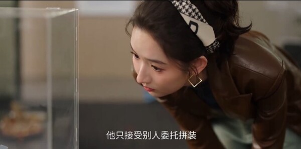 ͻȻ��ϲ����4������