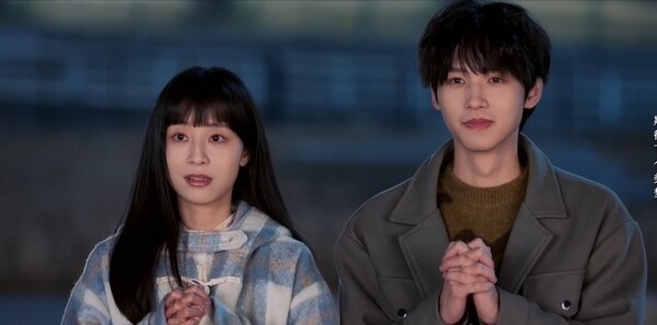 校服的裙摆第9集剧照