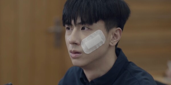 ����Ů���13������