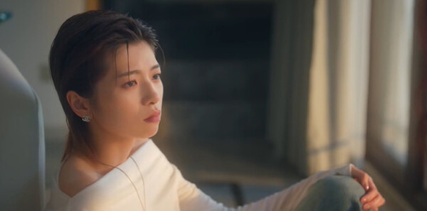 不一样的她之临暗第19集剧照