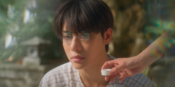 不一样的她之临暗第24集剧照