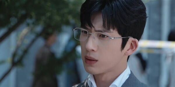 钢铁森林第8集剧照