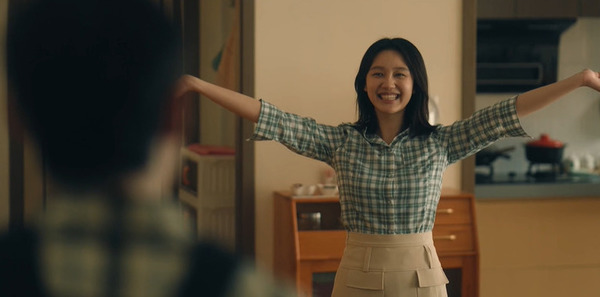 邻人可疑第1集剧照