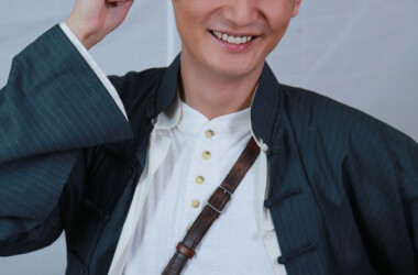 踏破硝烟剧情介绍 演员表 秦大耳朵