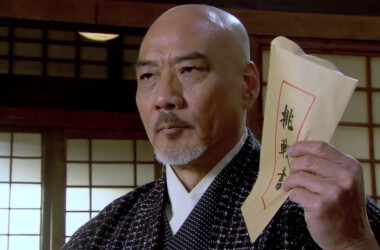 铁血轻奇兵剧情