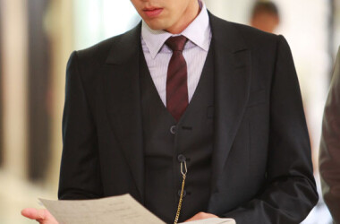 超级vip)才能进入的地方,罗琳走了进去,所以尹瑟(音译)感到不是很愉快