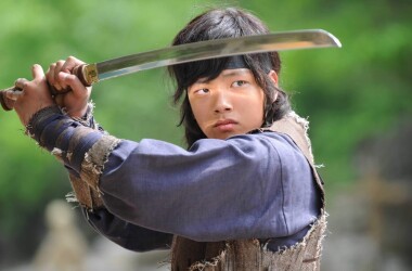 武士白东秀剧照