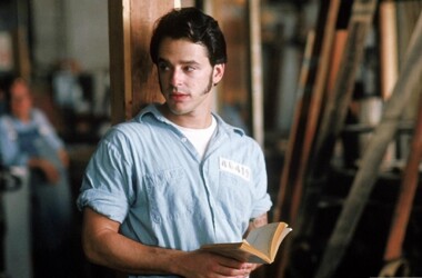 汤米(肖申克的救赎主角)吉尔·贝罗斯饰_电视猫