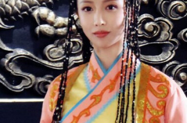 但是公孙玉谣见马大人依然没有看清个中原因,只得指明铁利如若造反