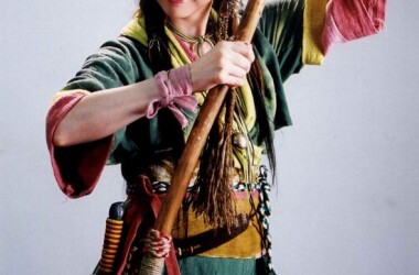 不料仲燕燕却一刀割断了史红英的绳子,认为这件事情还有待查清.