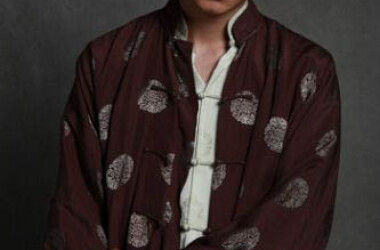 对于佟老爷的死,高秋朗问阿康做过什么没有,阿康说我只不过做了一件你